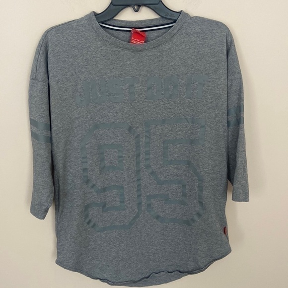 Nike I Grey Top - Picture 1 of 6